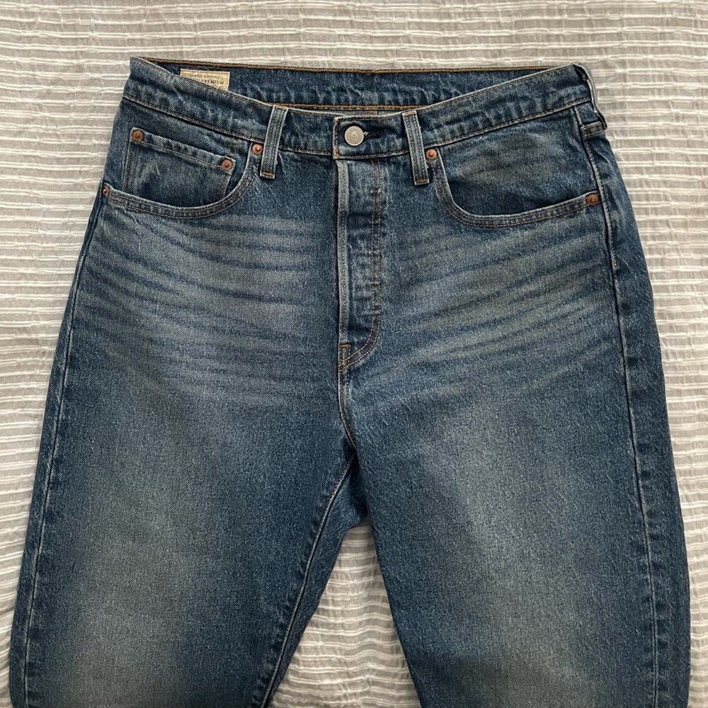 Levi's Women's 501 Original Cropped Jeans Size 31 New - Picture 5 of 12